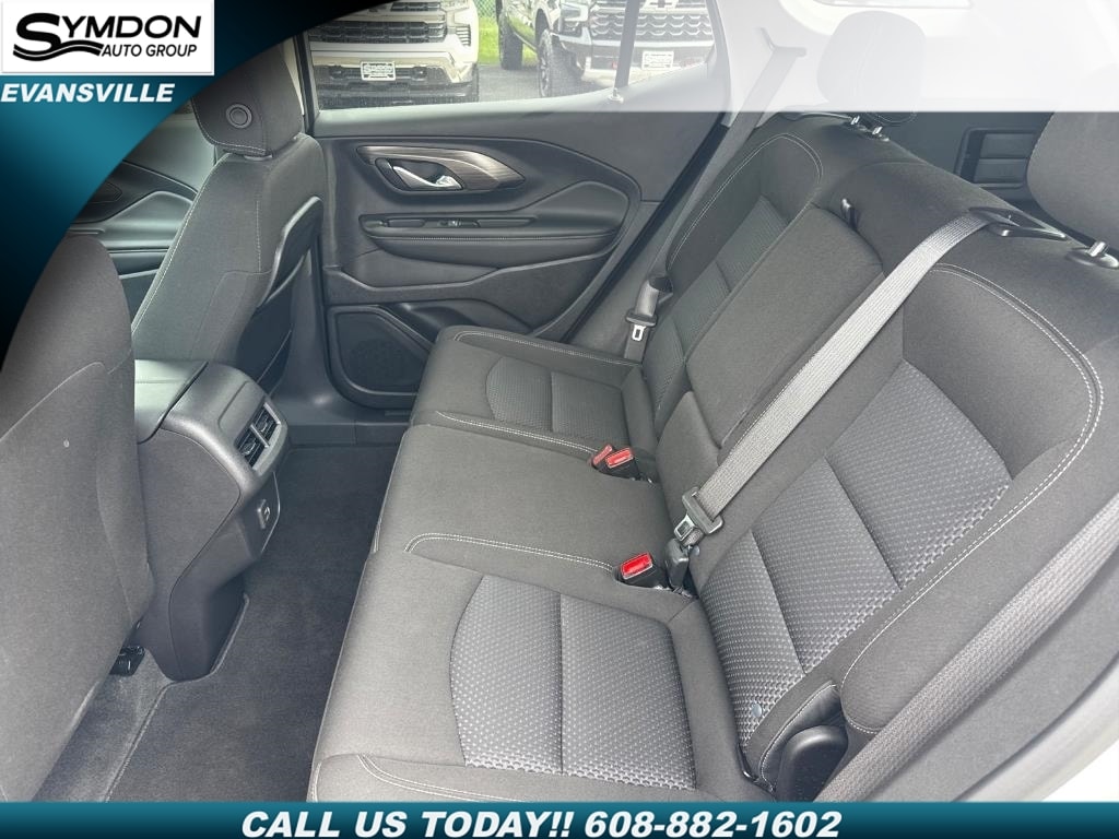 2024 GMC Terrain SLE - Photo 8