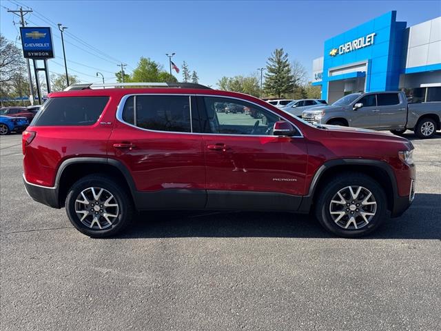 2023 Gmc Acadia SLE photo 2