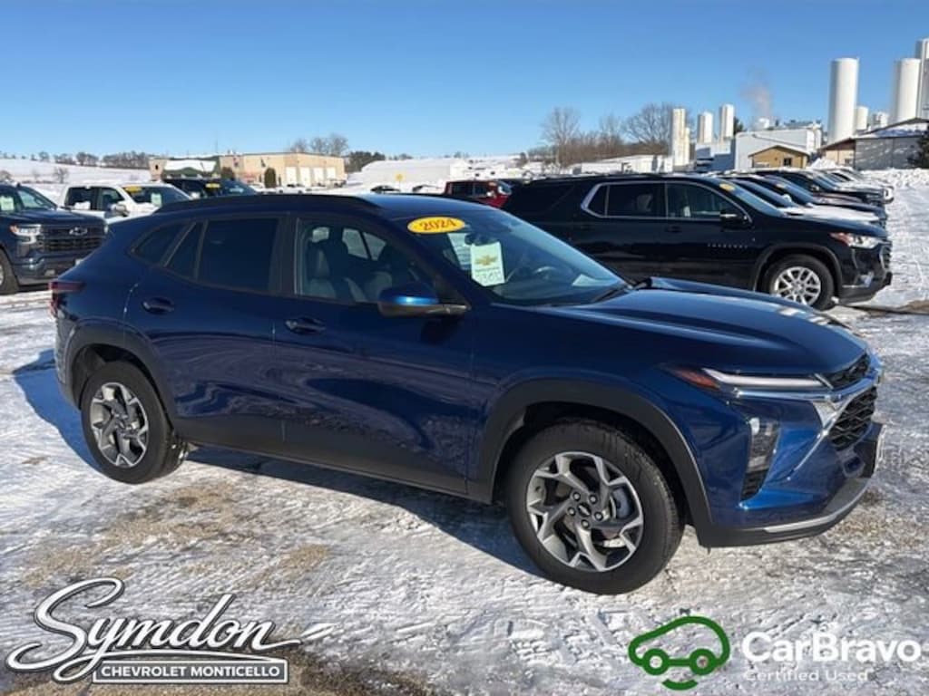 Used 2024 Chevrolet Trax LT SUV