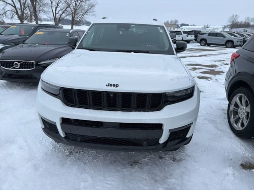 Used 2023 Jeep Grand Cherokee L Limited