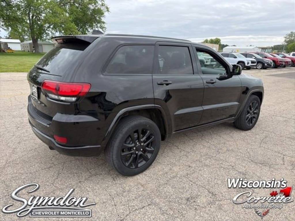 Used 2018 Jeep Grand Cherokee Altitude 4x4 SUV