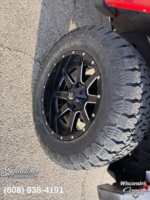 2017 Jeep Wrangler Unlimited Sahara - Photo 24