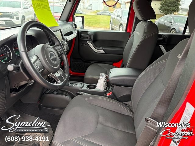 2017 Jeep Wrangler Unlimited Sahara - Photo 10