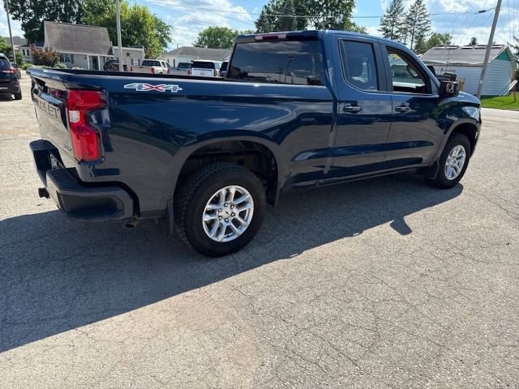 Used 2022 Chevrolet Silverado 1500 RST Truck