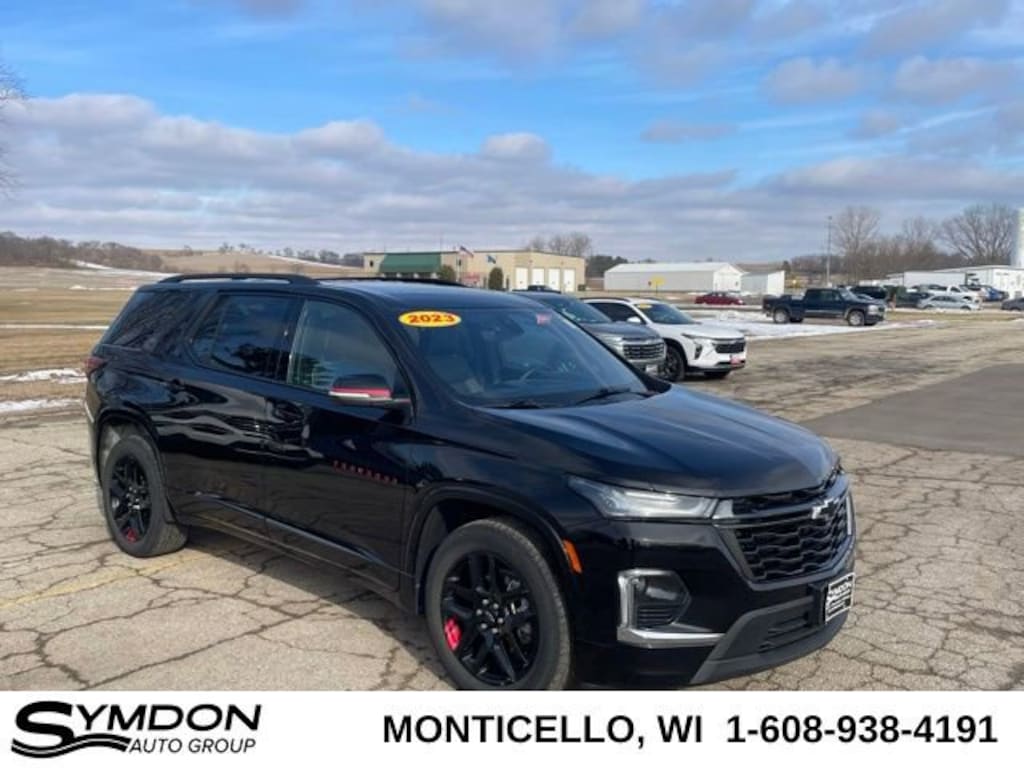 Used 2023 Chevrolet Traverse Premier SUV