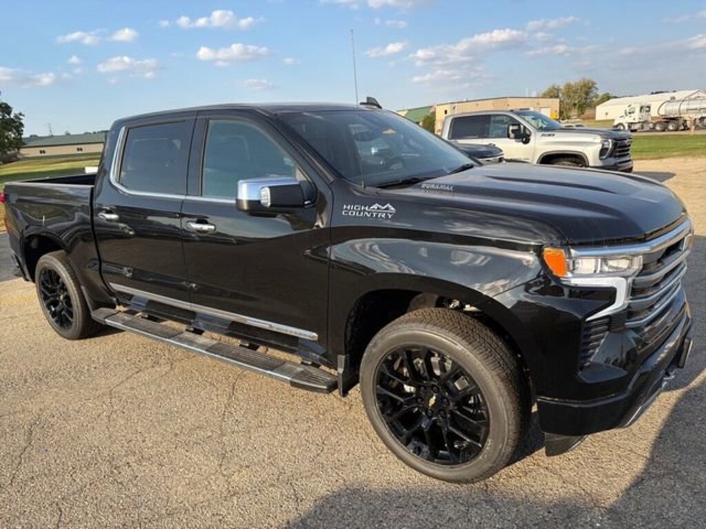 New 2026 Chevrolet Silverado 1500 High Country Truck