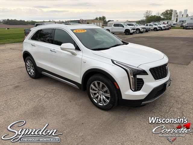 Used 2020 Cadillac XT4 Premium Luxury with VIN 1GYFZDR44LF029946 for sale in Monticello, WI