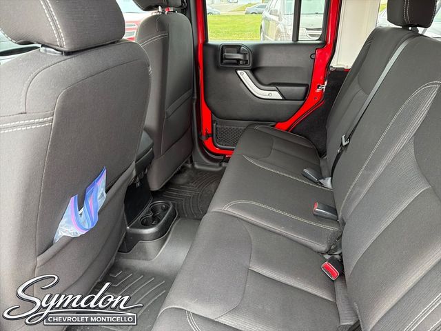 2017 Jeep Wrangler Unlimited Sahara - Photo 46