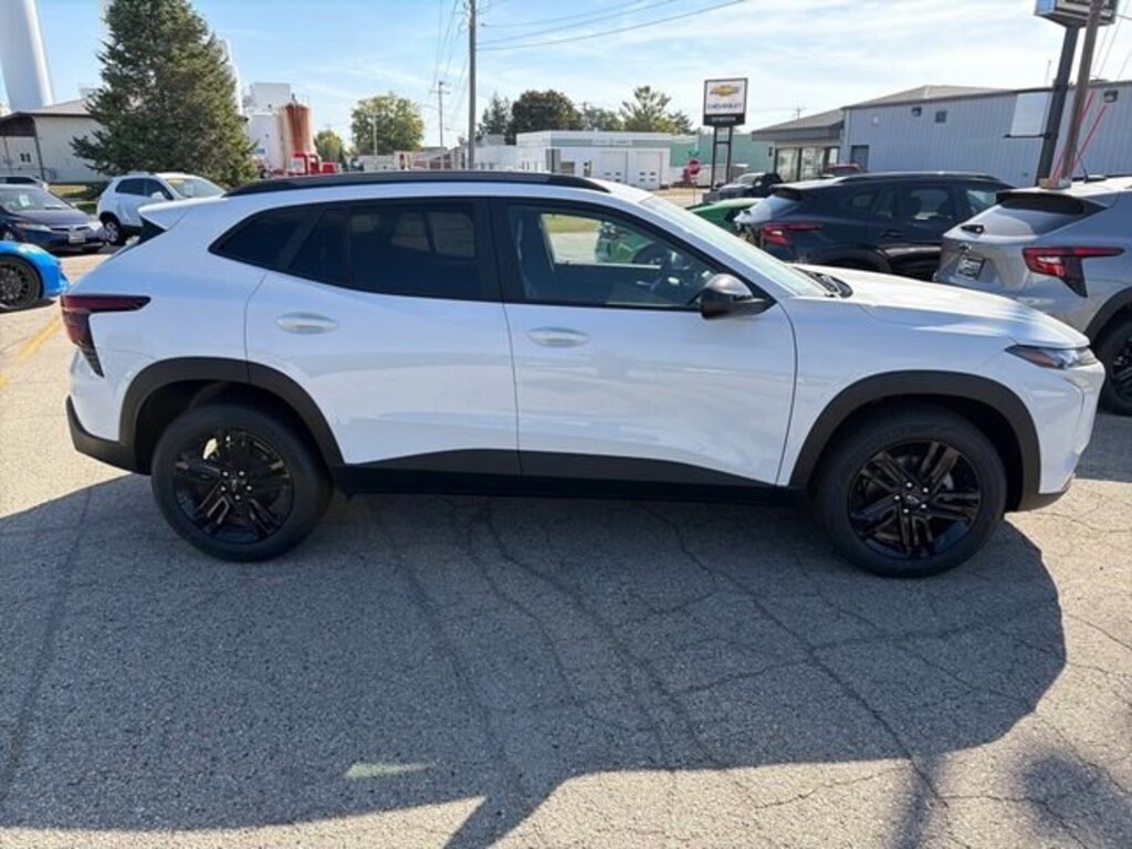 New 2026 Chevrolet Trax Activ SUV