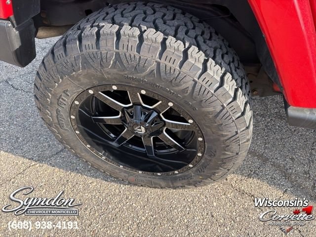 2017 Jeep Wrangler Unlimited Sahara - Photo 25