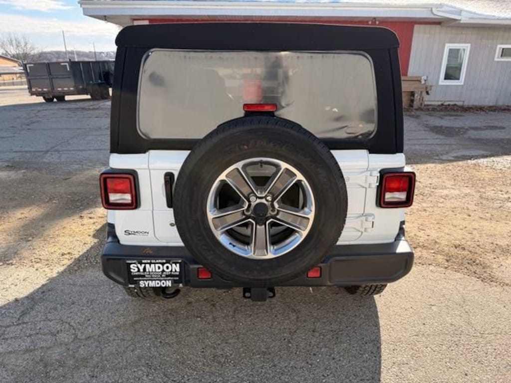 Used 2020 Jeep Wrangler Unlimited Sahara