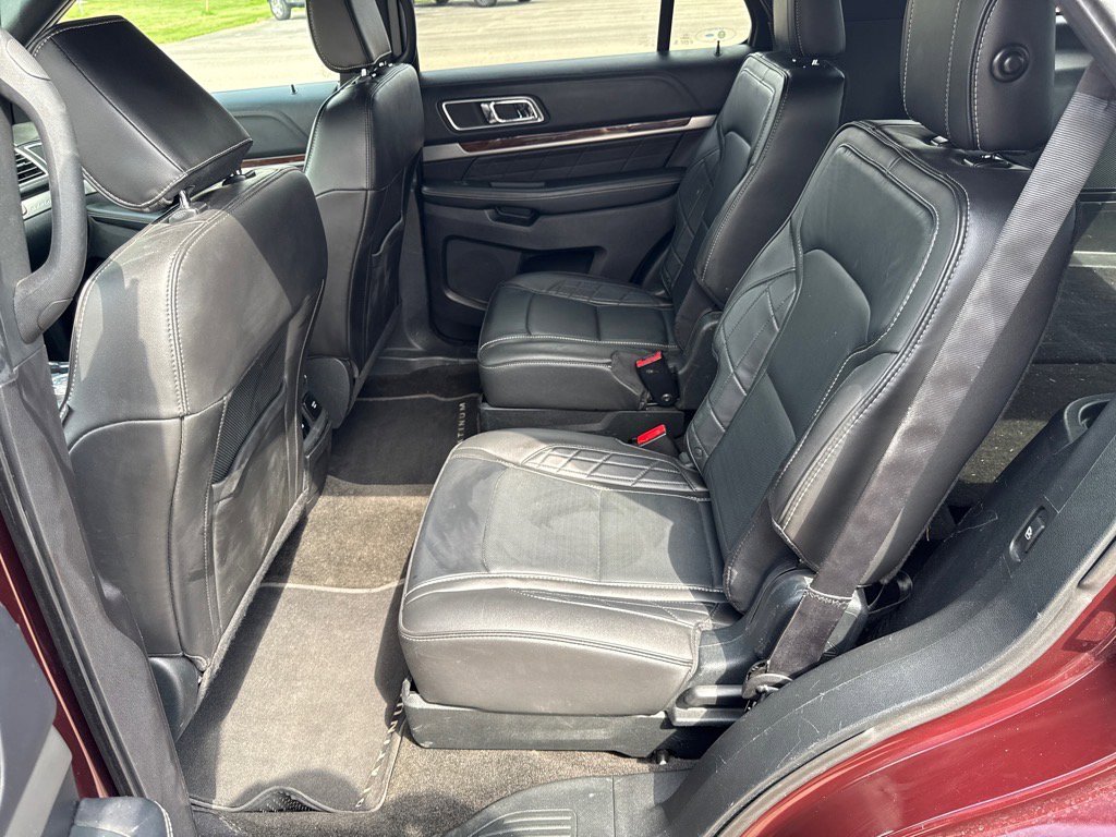 2018 Ford Explorer Platinum - Photo 18