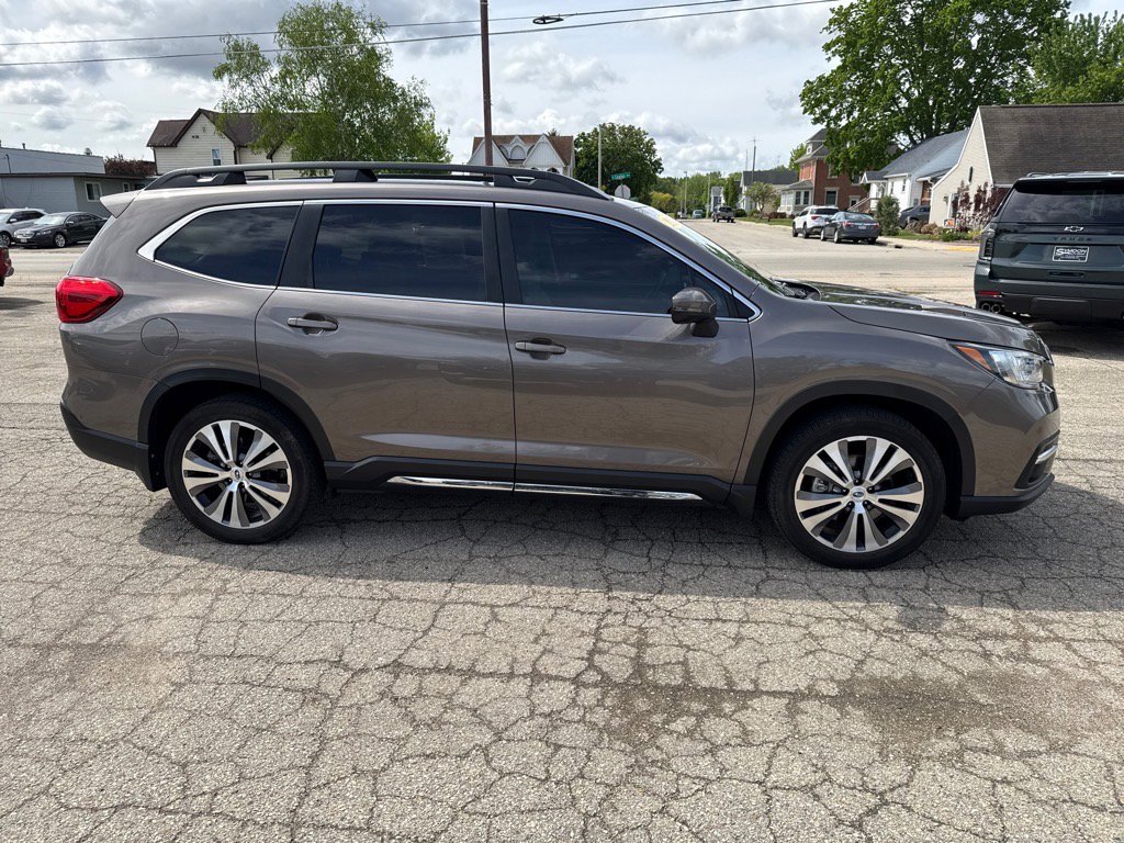 2021 Subaru Ascent Limited photo 2