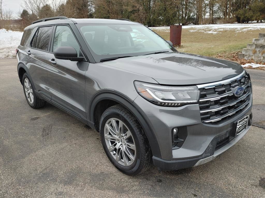 2026 Ford Explorer Active's photo