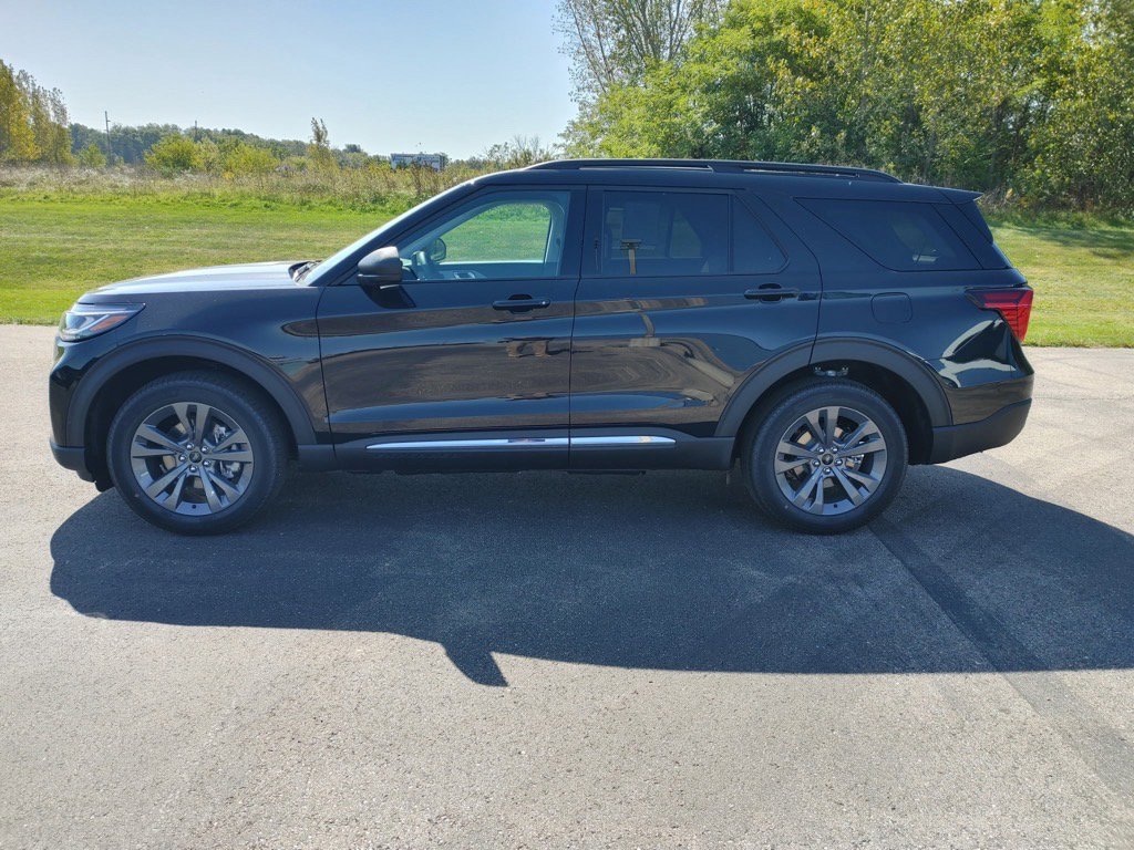New 2025 Ford Explorer Active SUV