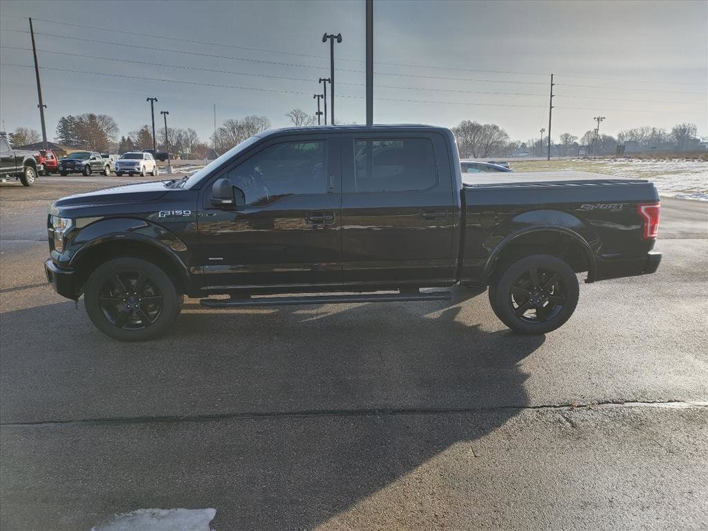 Used 2015 Ford F-150 XLT 4WD SuperCrew 145 XLT