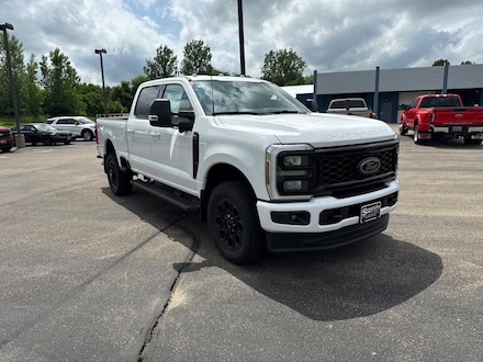 2025 Ford Super Duty F-350 XLT TRUCK