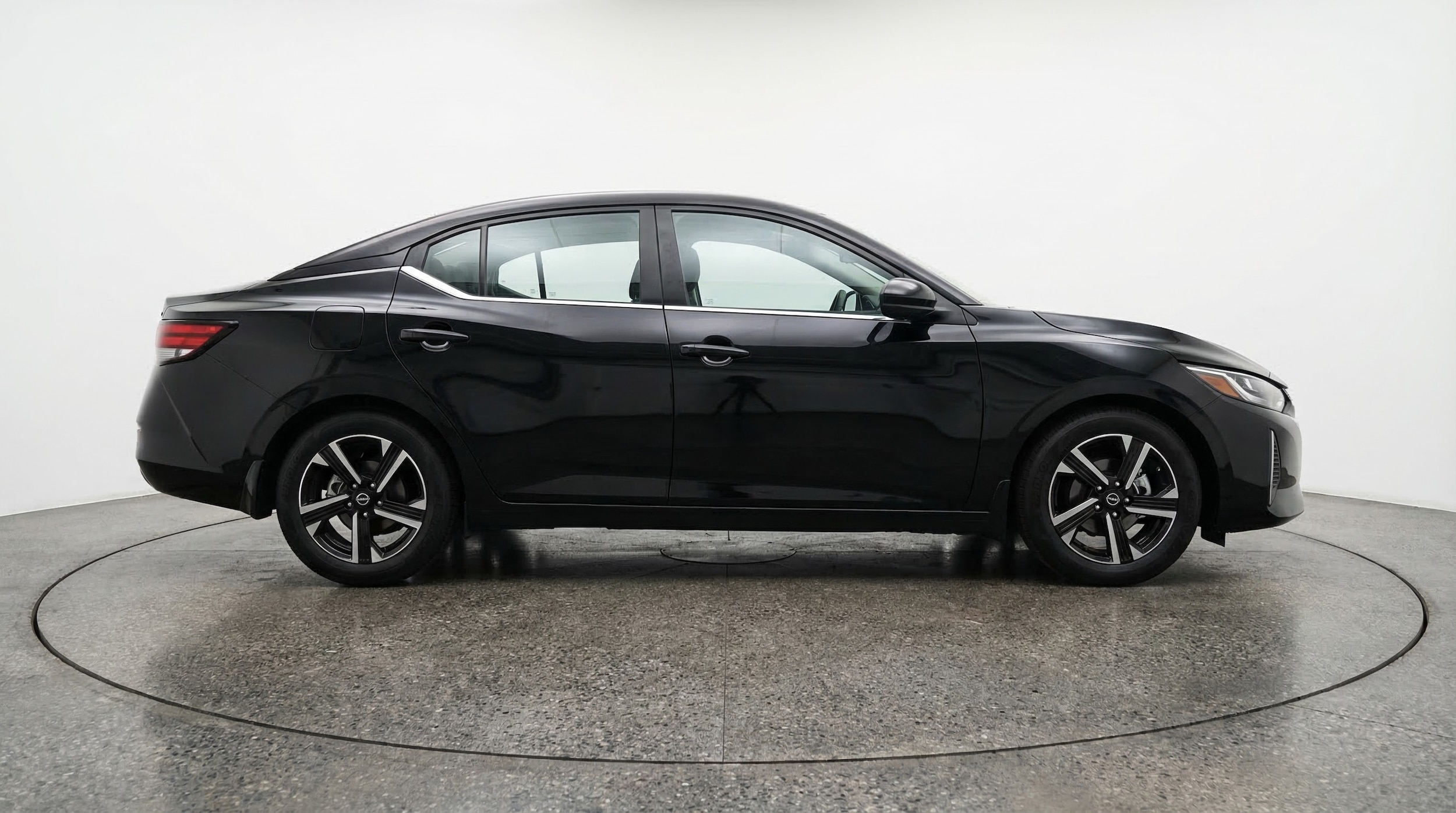 Thumbnail: 2025 Nissan Sentra - 8