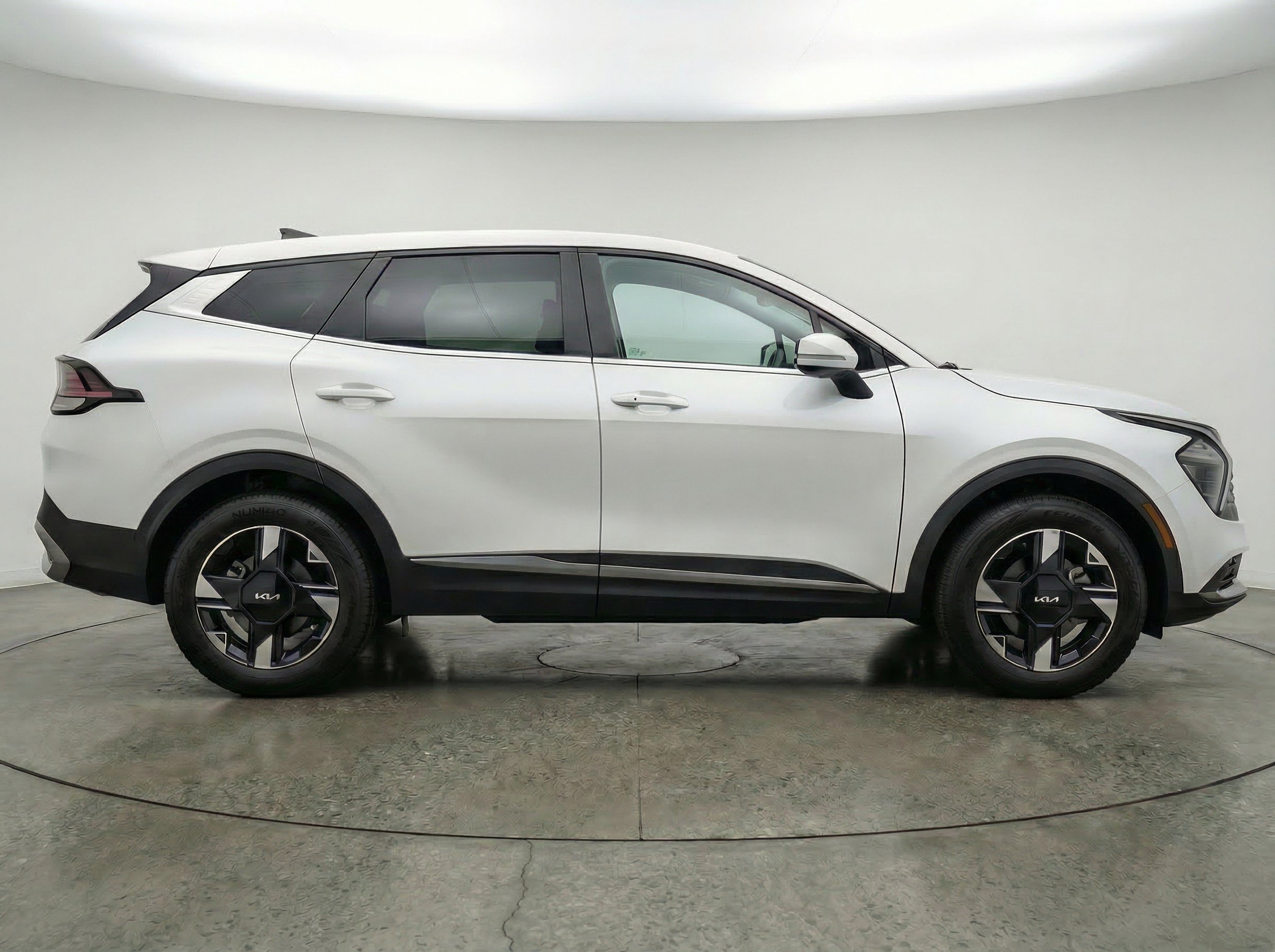 Thumbnail: 2026 Kia Sportage - 11
