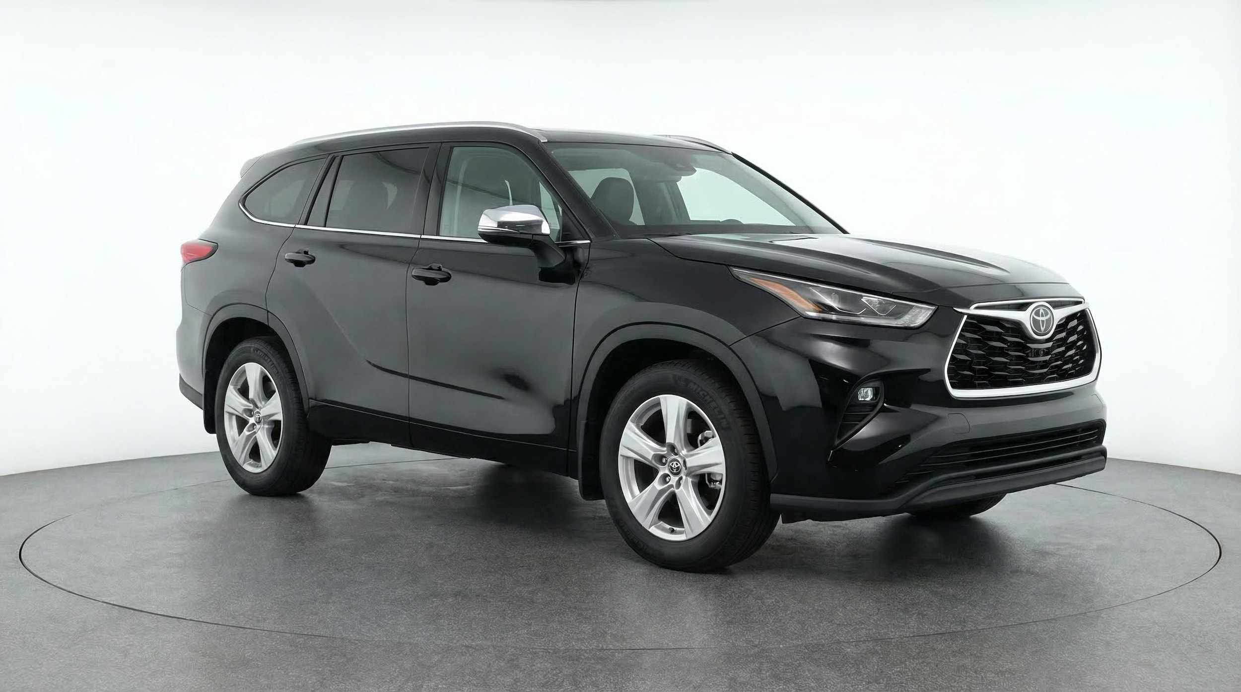 Thumbnail: 2025 Toyota Highlander - 1