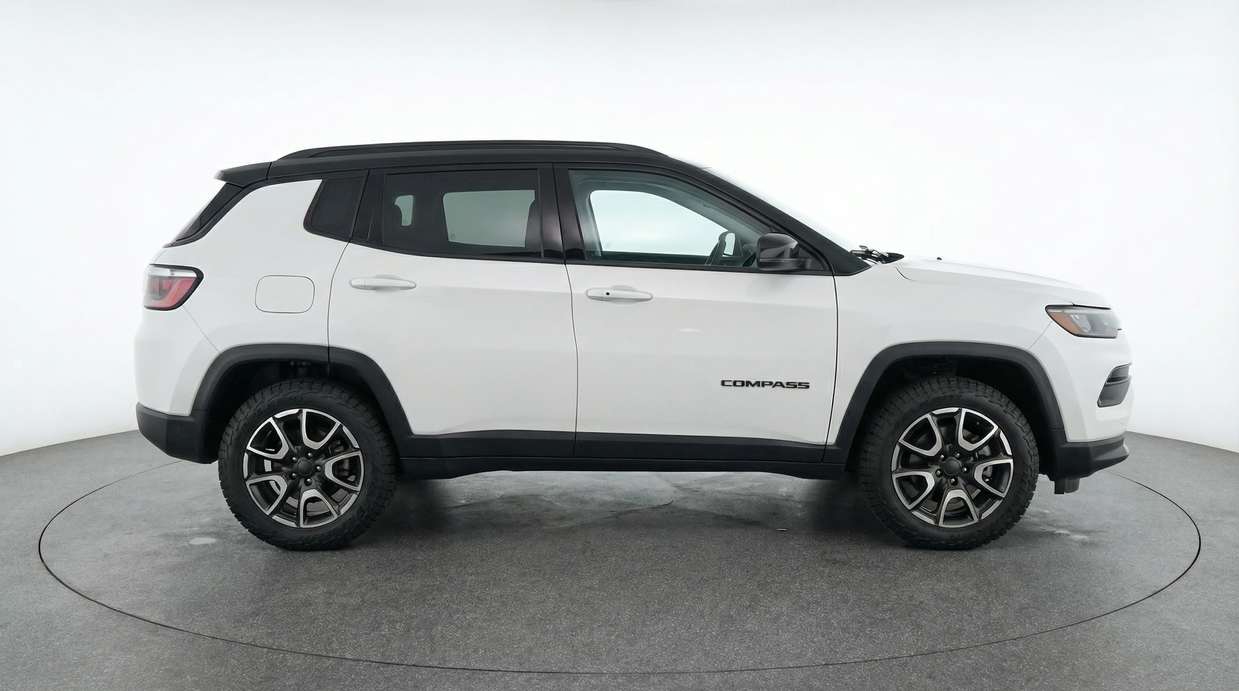 Thumbnail: 2025 Jeep Compass - 8