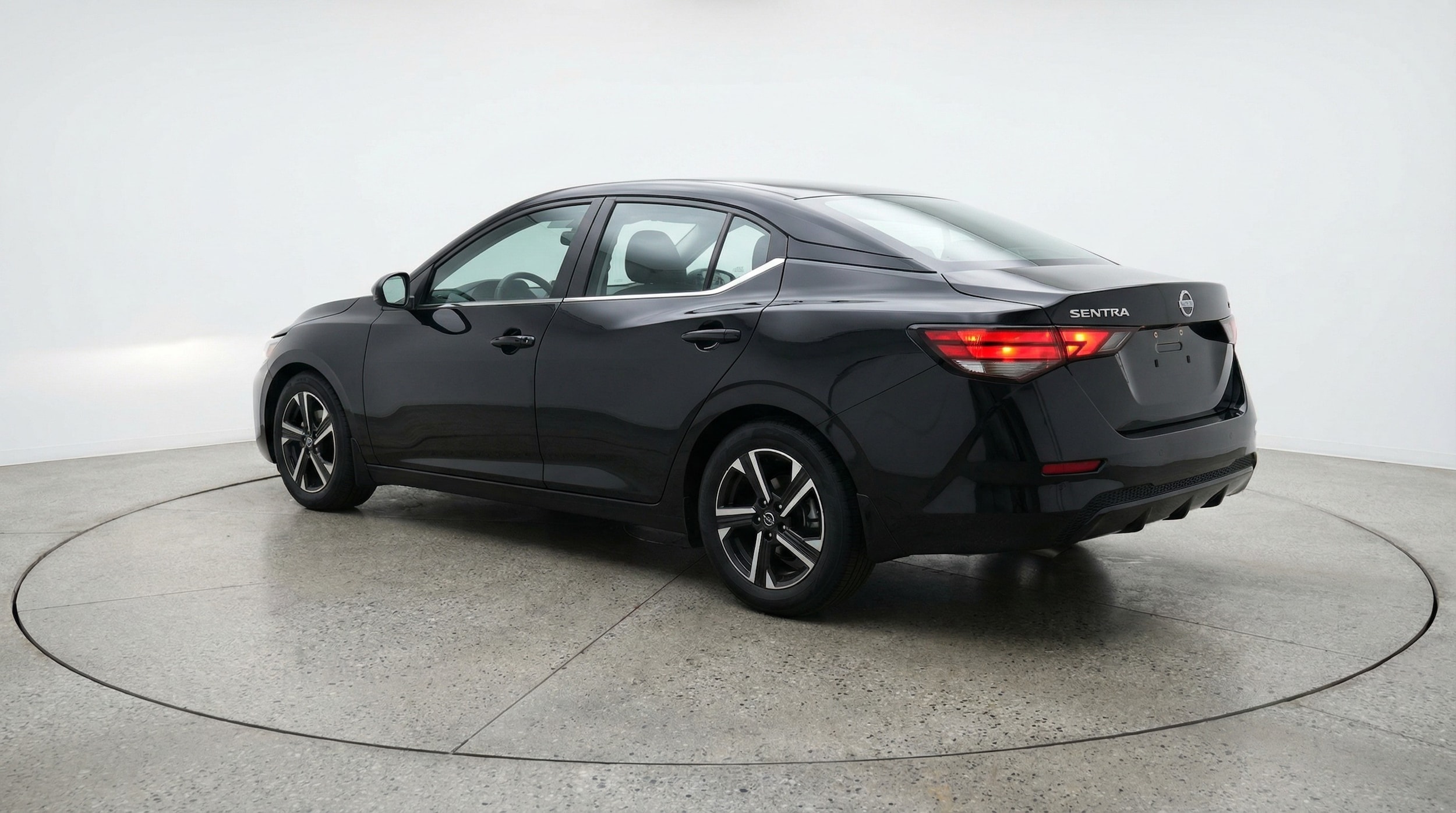 Thumbnail: 2025 Nissan Sentra - 5