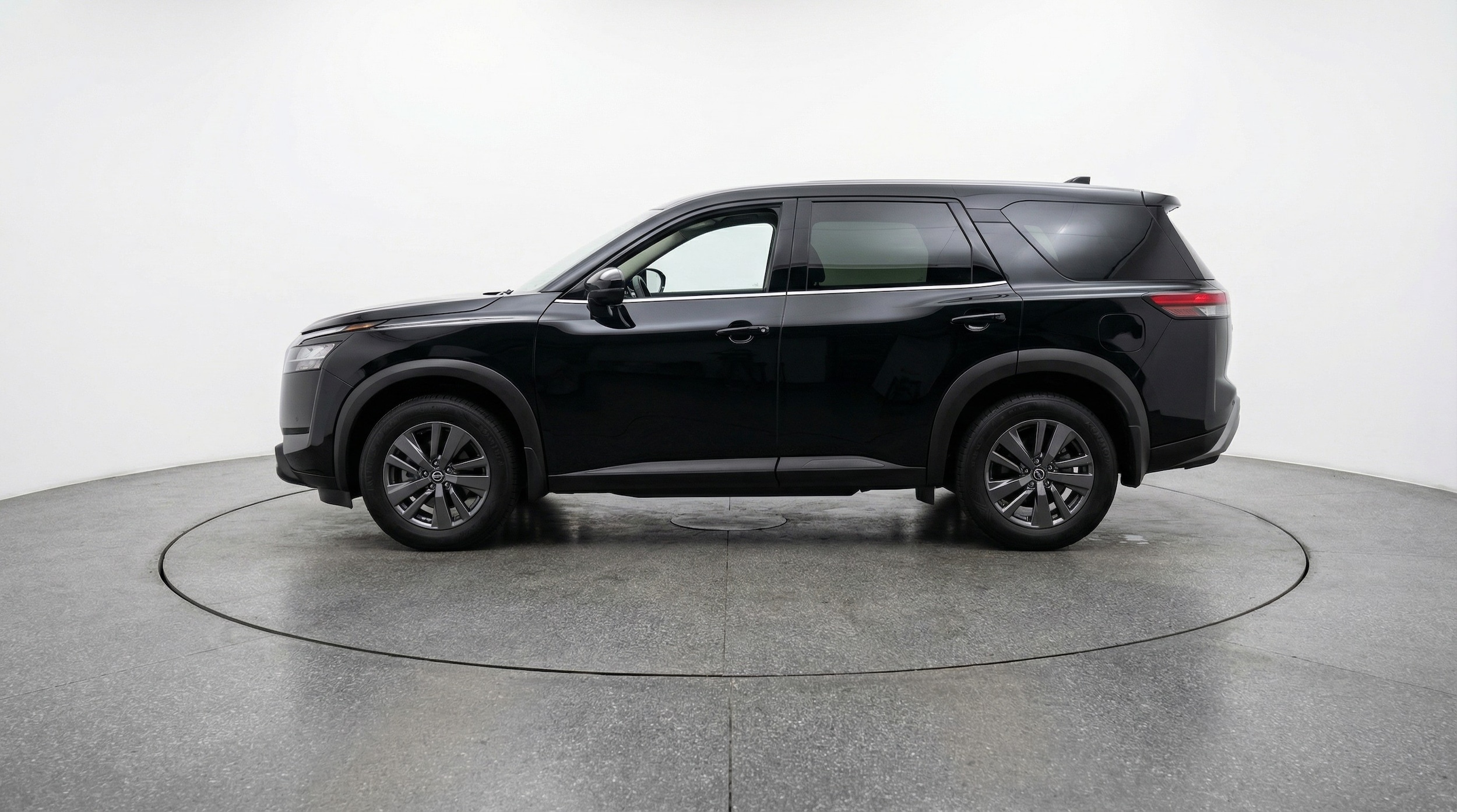 Thumbnail: 2025 Nissan Pathfinder - 4