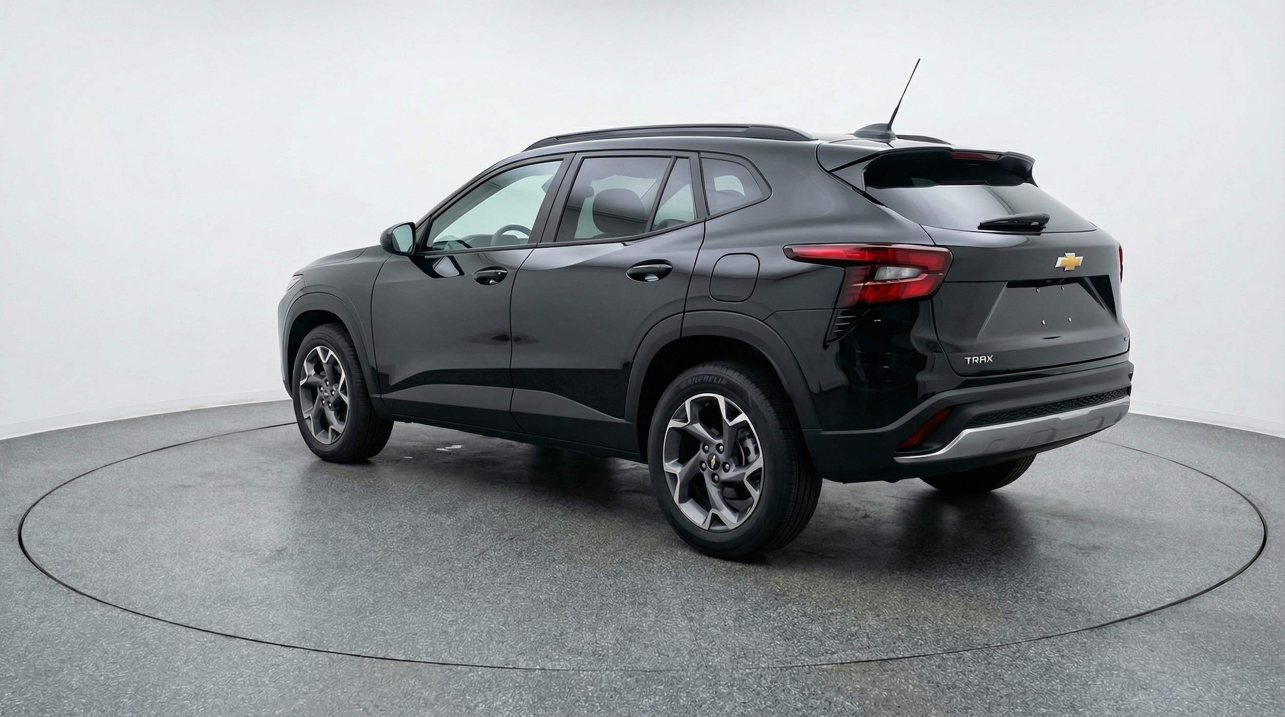 Thumbnail: 2025 Chevrolet Trax - 5