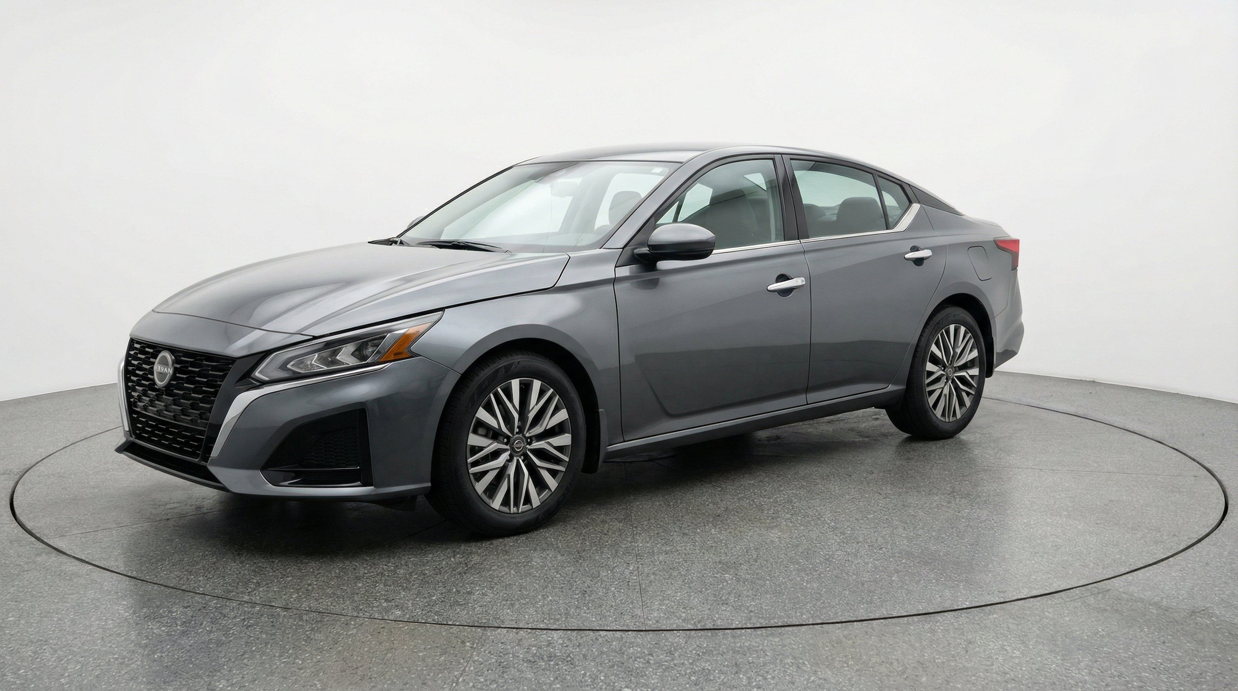 Thumbnail: 2025 Nissan Altima - 3