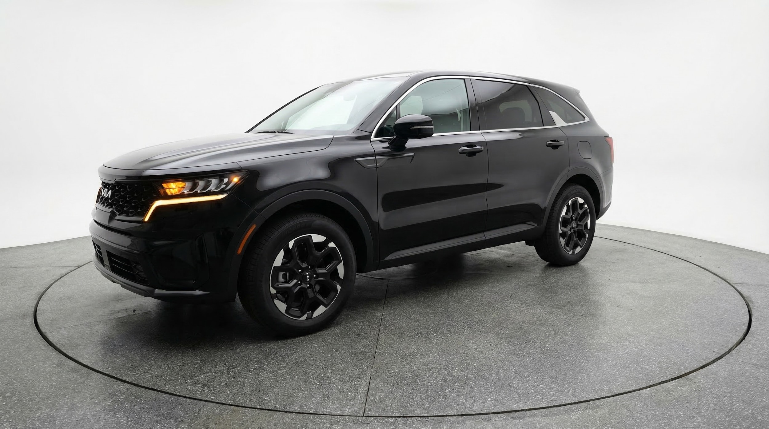 Thumbnail: 2024 Kia Sorento - 3