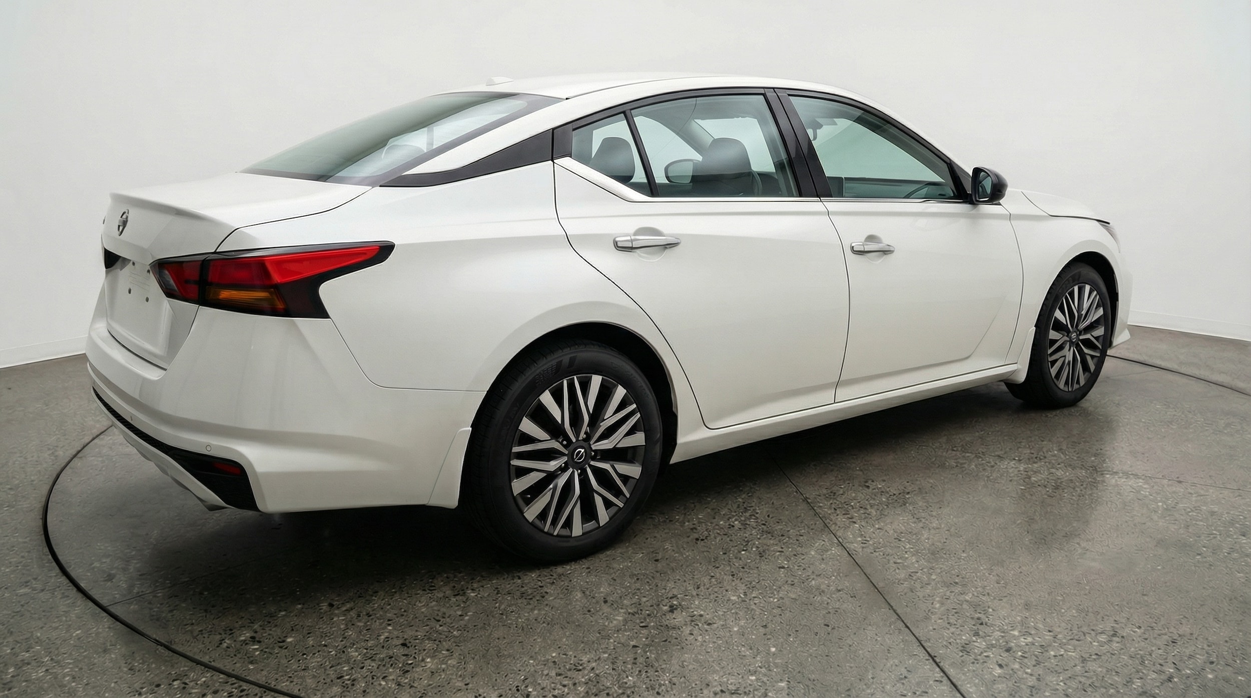 Thumbnail: 2025 Nissan Altima - 7