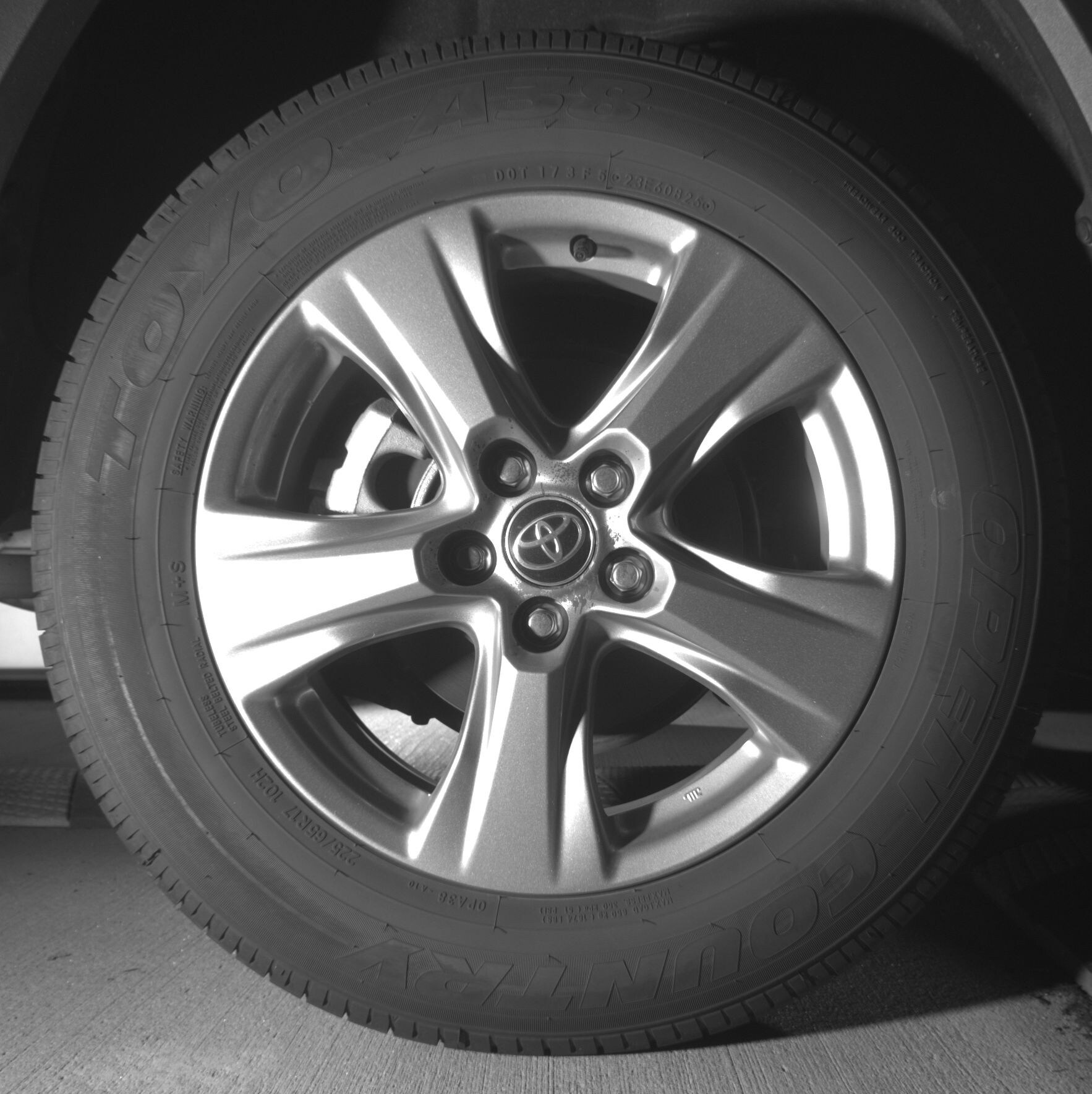 Thumbnail: 2025 Toyota RAV4 - 12