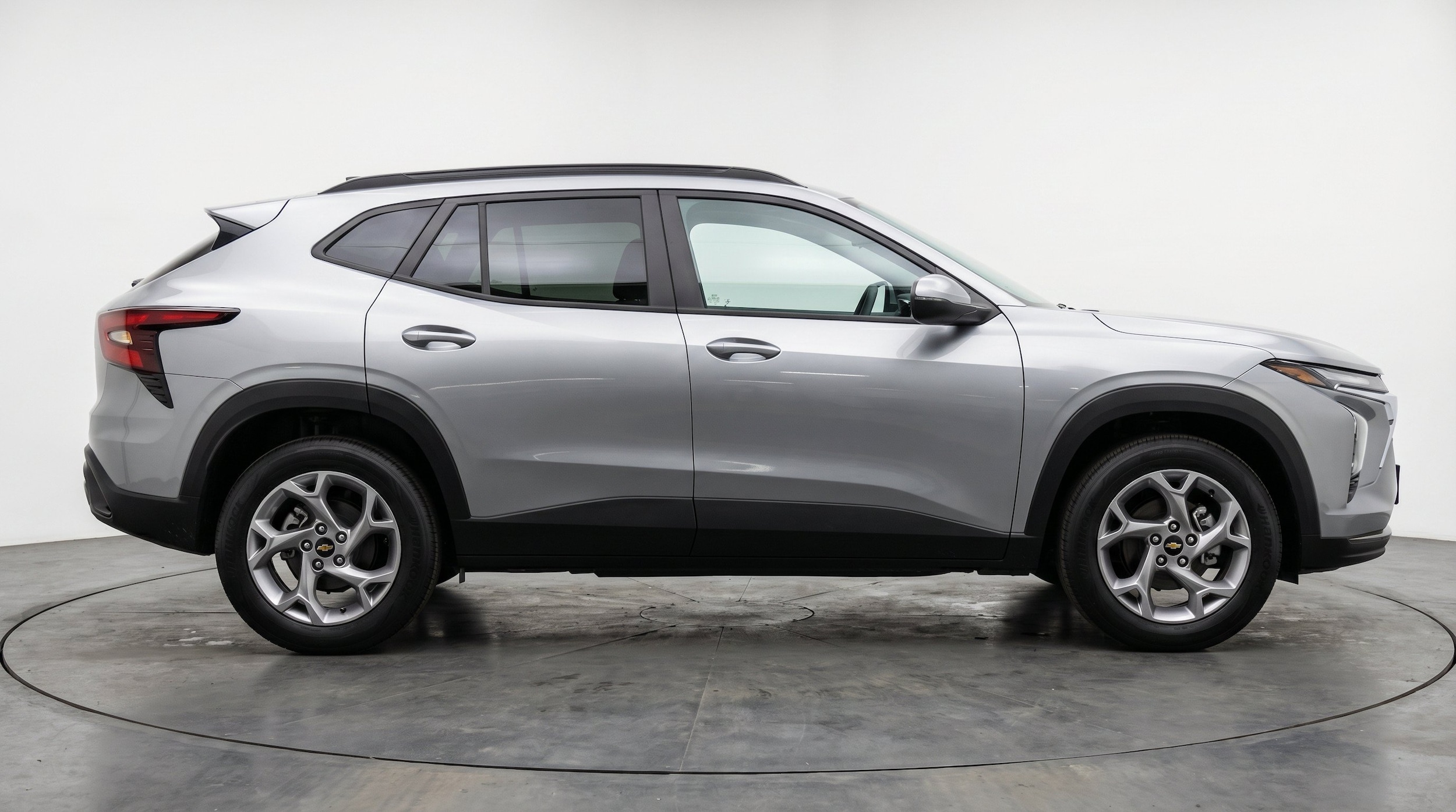 Thumbnail: 2025 Chevrolet Trax - 11