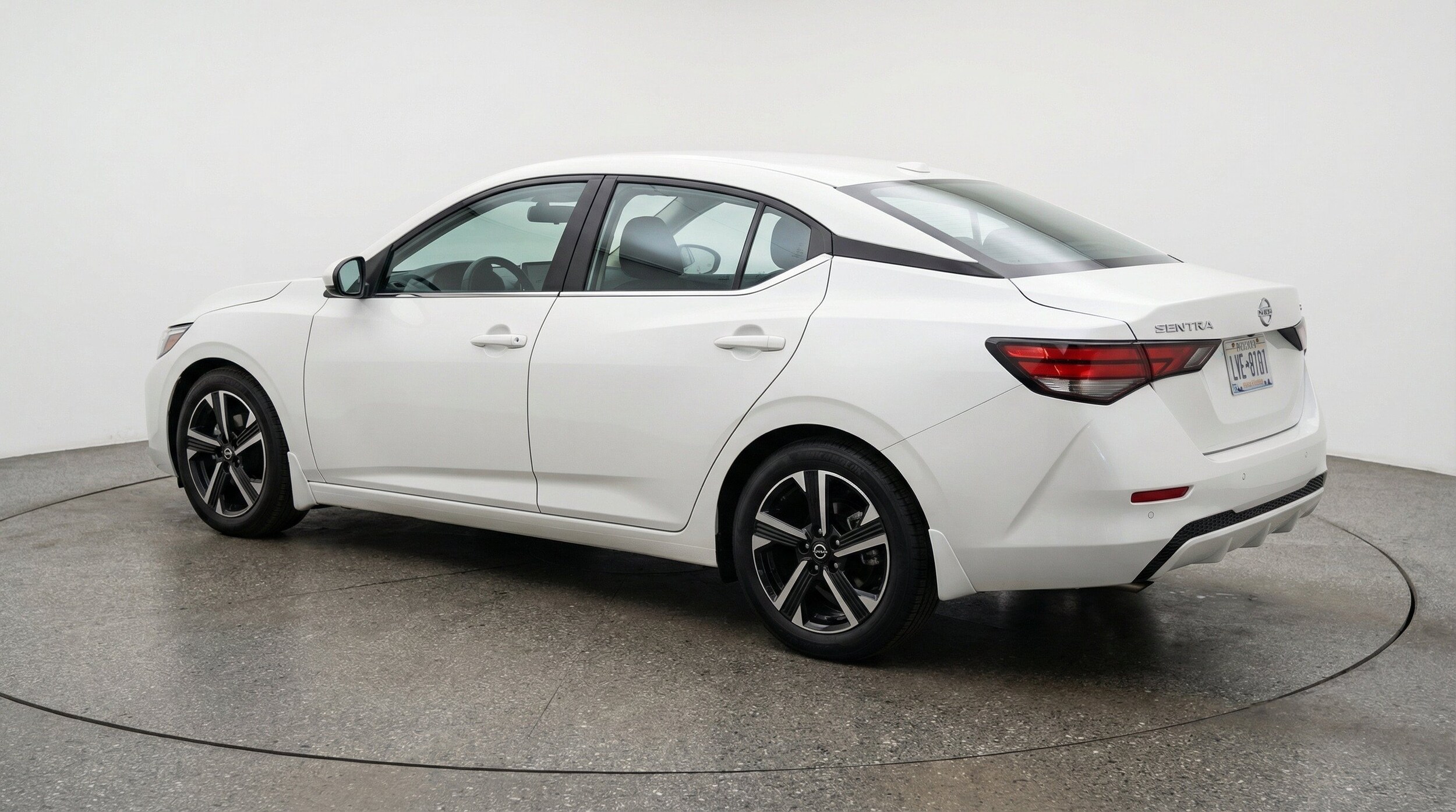 Thumbnail: 2025 Nissan Sentra - 6