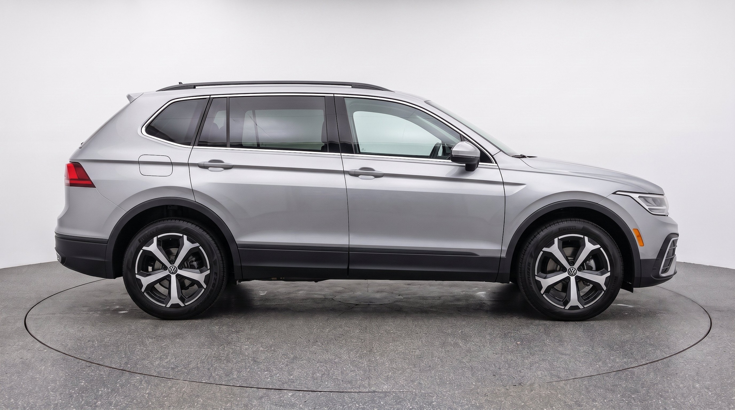 Thumbnail: 2026 Volkswagen Tiguan - 11