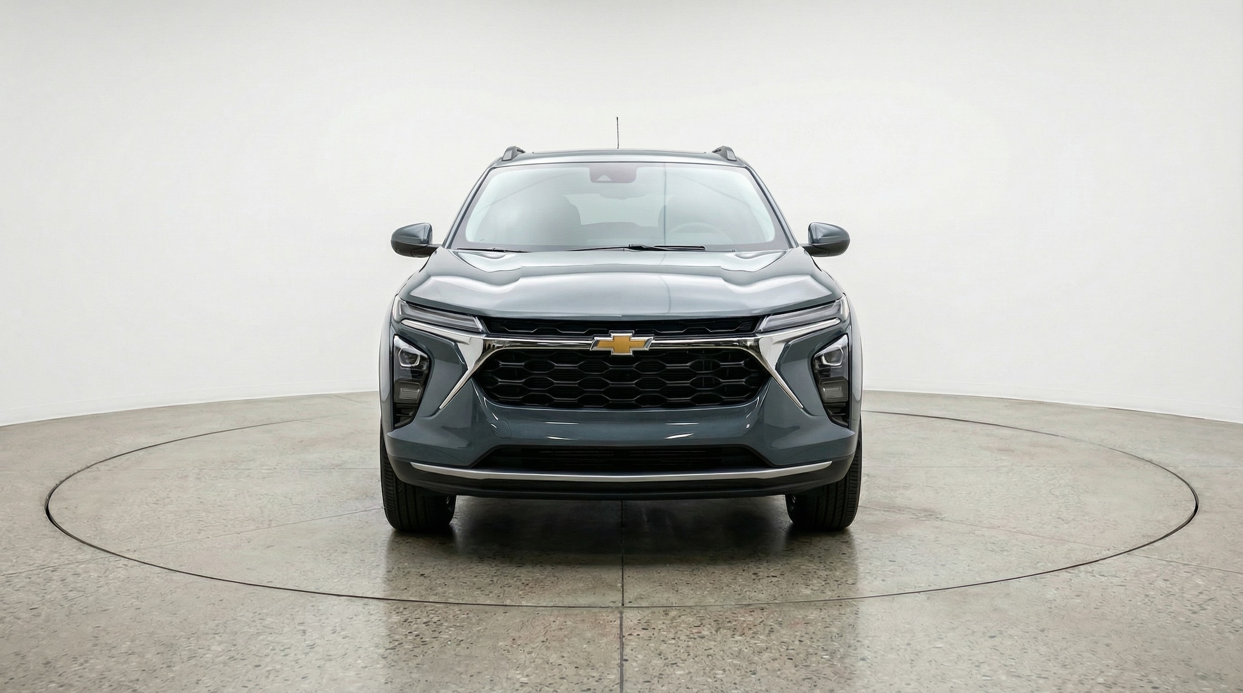 Thumbnail: 2025 Chevrolet Trax - 2