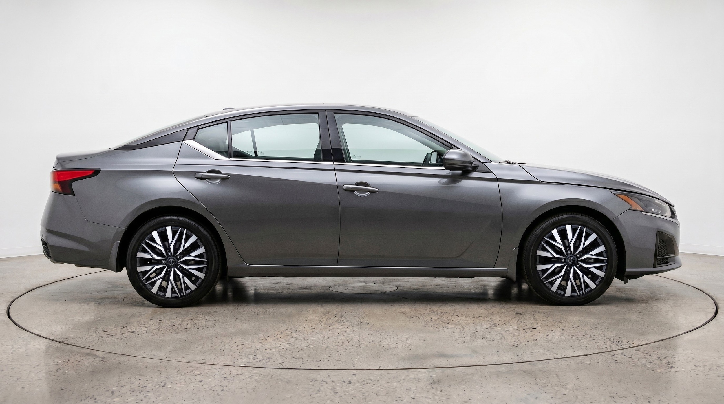 Thumbnail: 2025 Nissan Altima - 11