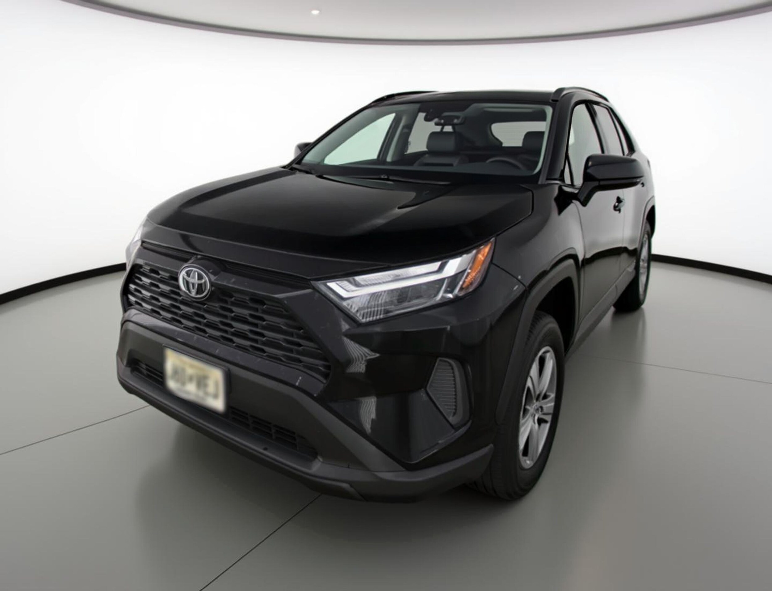 Thumbnail: 2025 Toyota RAV4 - 3