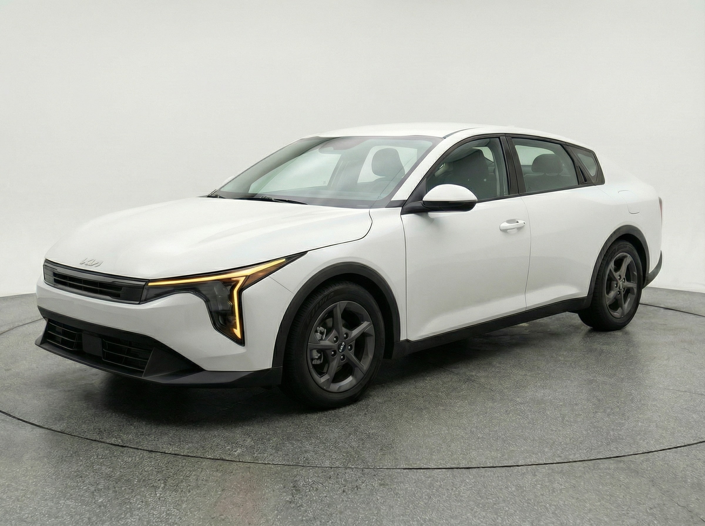Thumbnail: 2025 Kia K4 - 3
