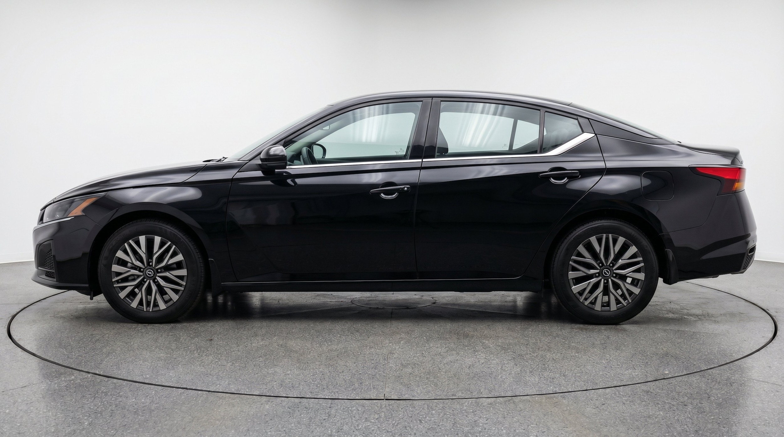 Thumbnail: 2026 Nissan Altima - 5
