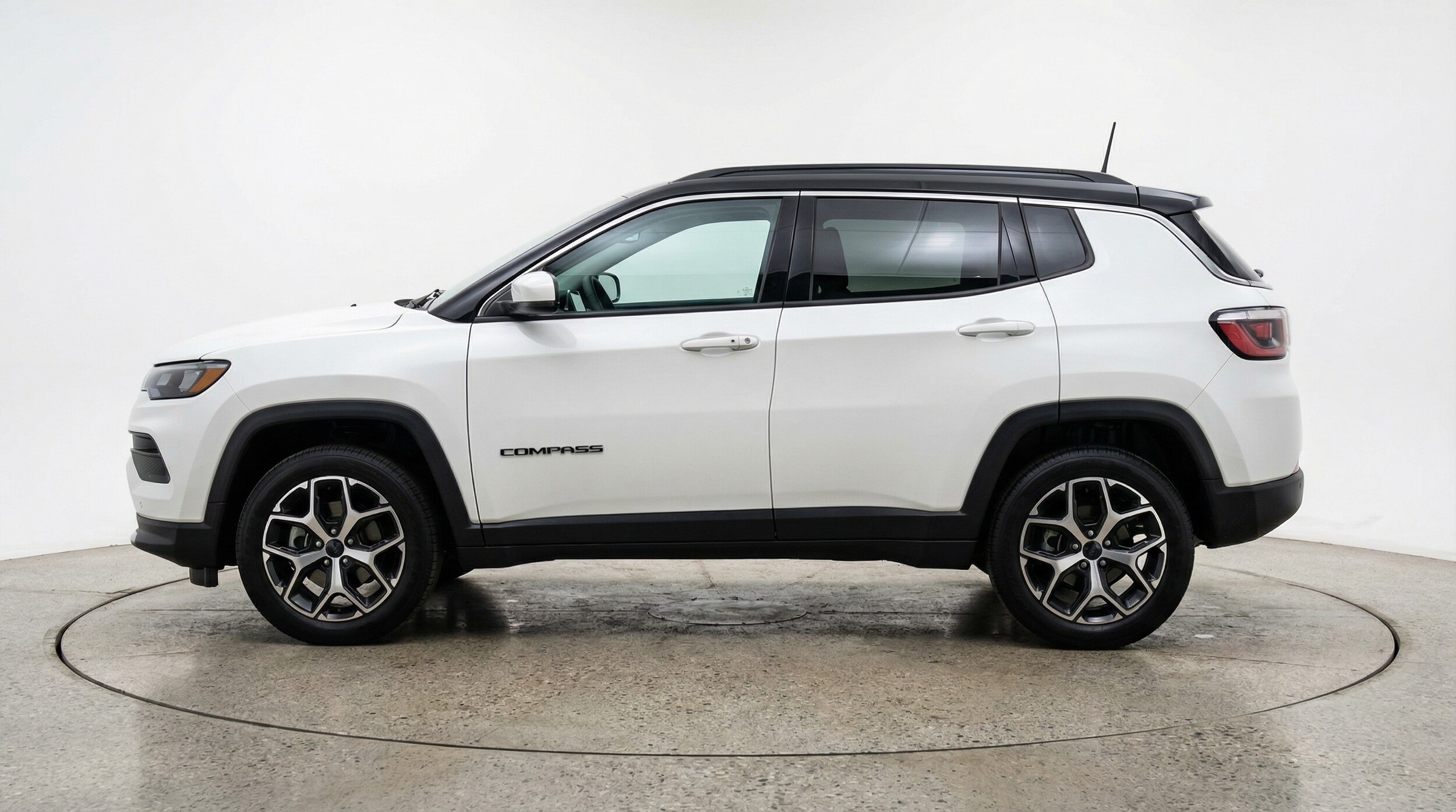 Thumbnail: 2025 Jeep Compass - 4