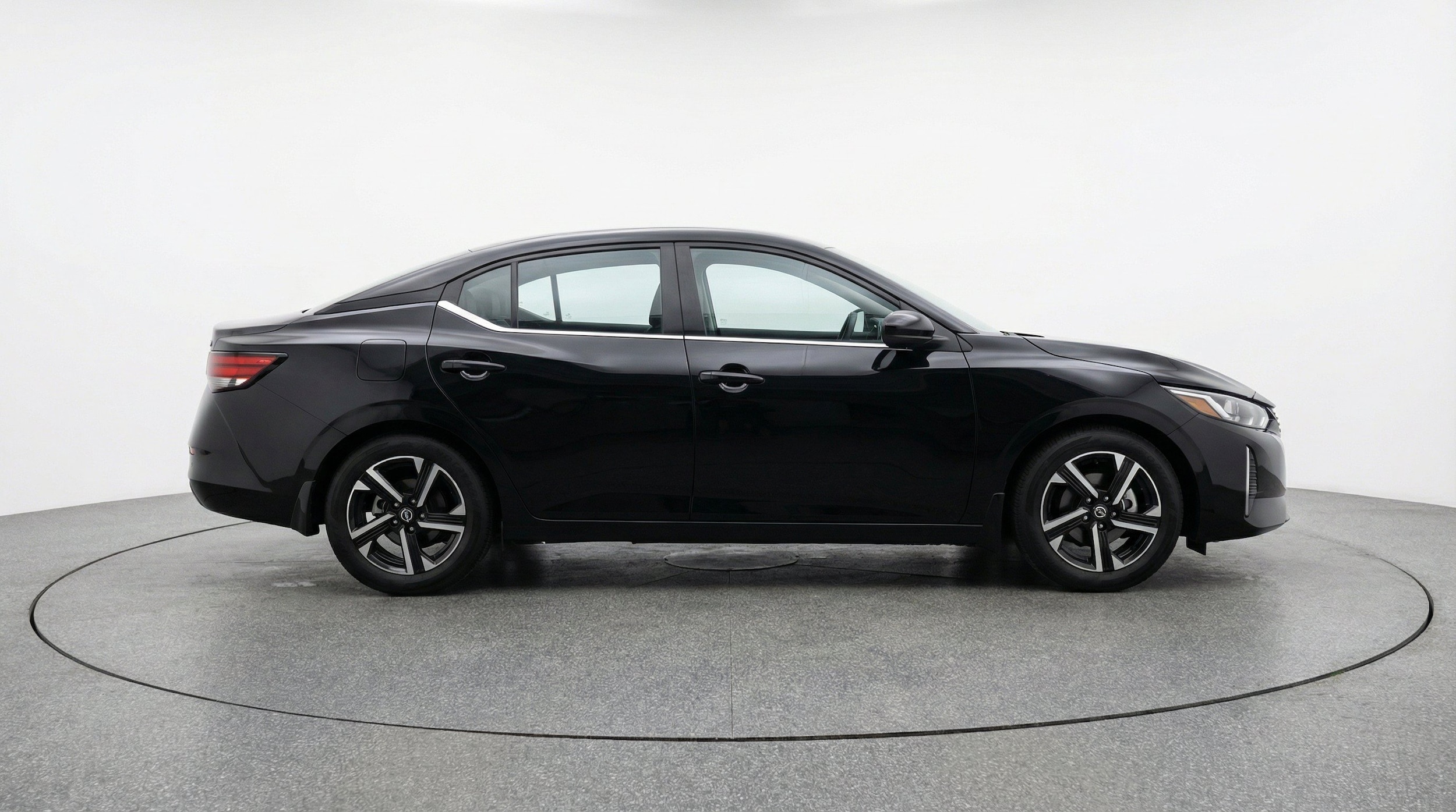 Thumbnail: 2025 Nissan Sentra - 11
