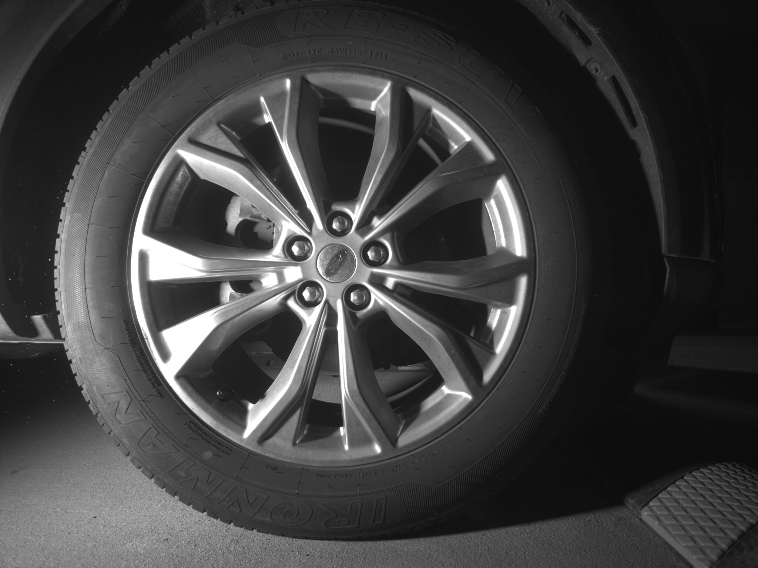 Thumbnail: 2024 Ford Explorer - 10