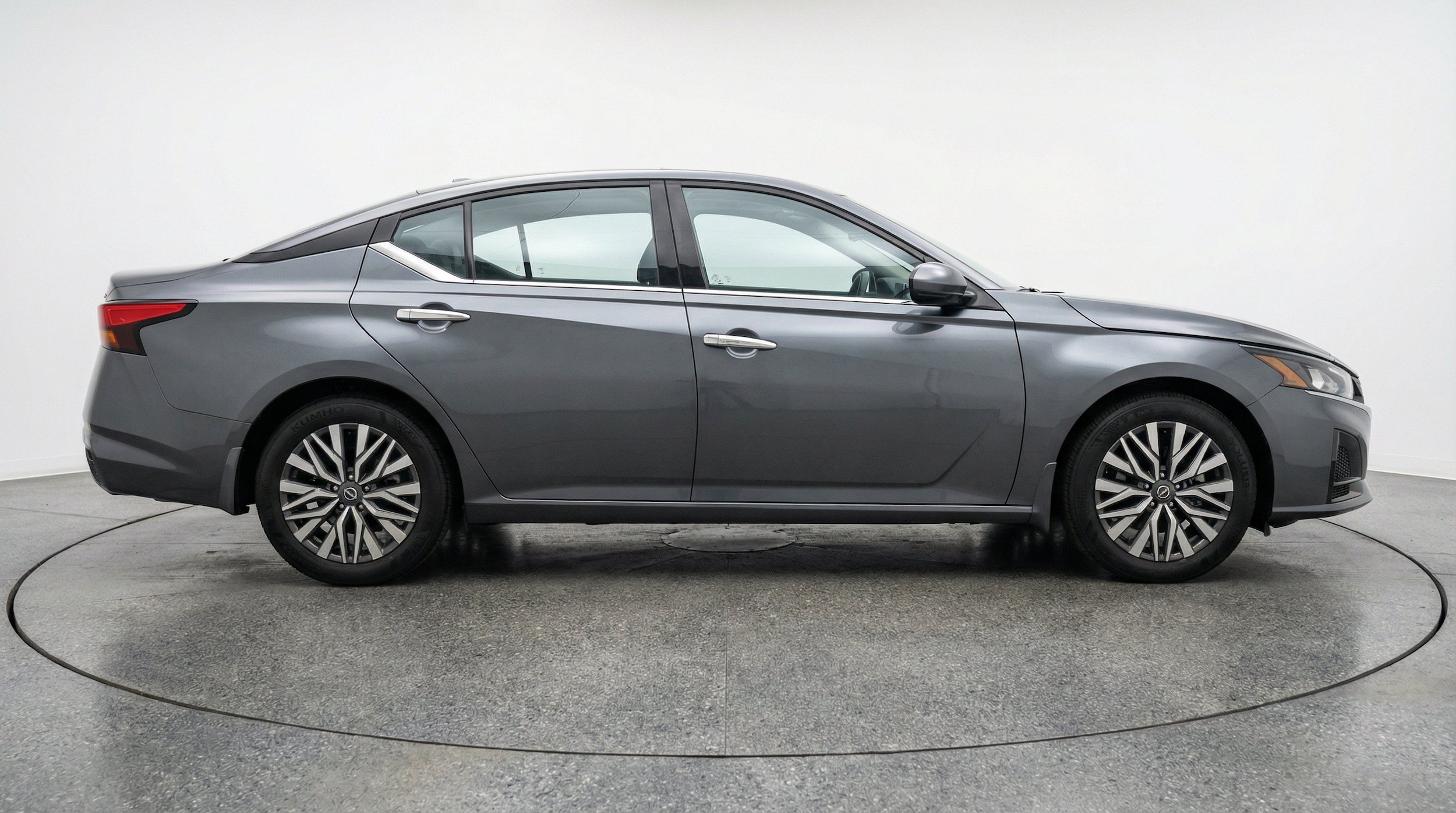 Thumbnail: 2025 Nissan Altima - 11