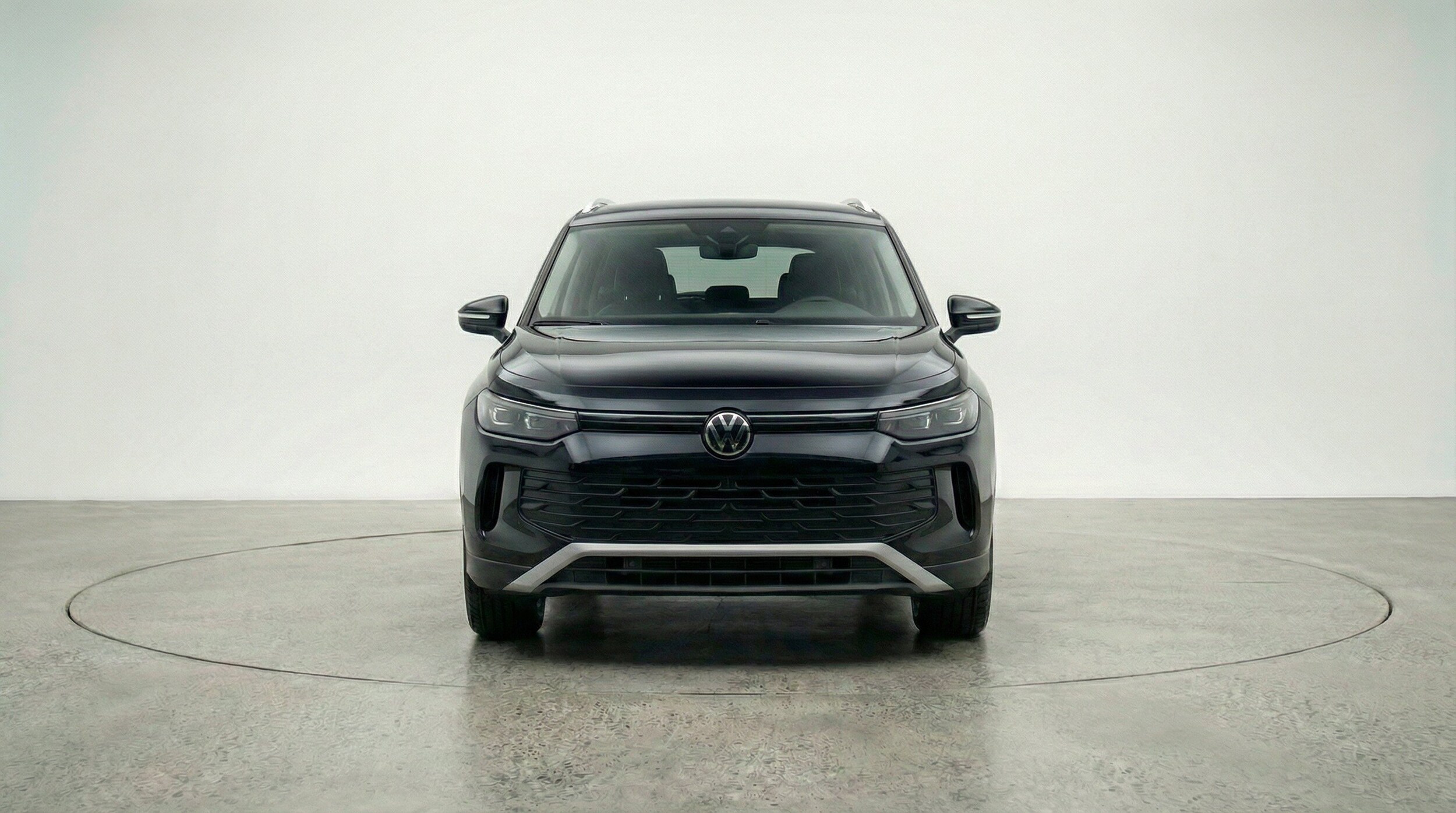 Thumbnail: 2026 Volkswagen Tiguan - 2