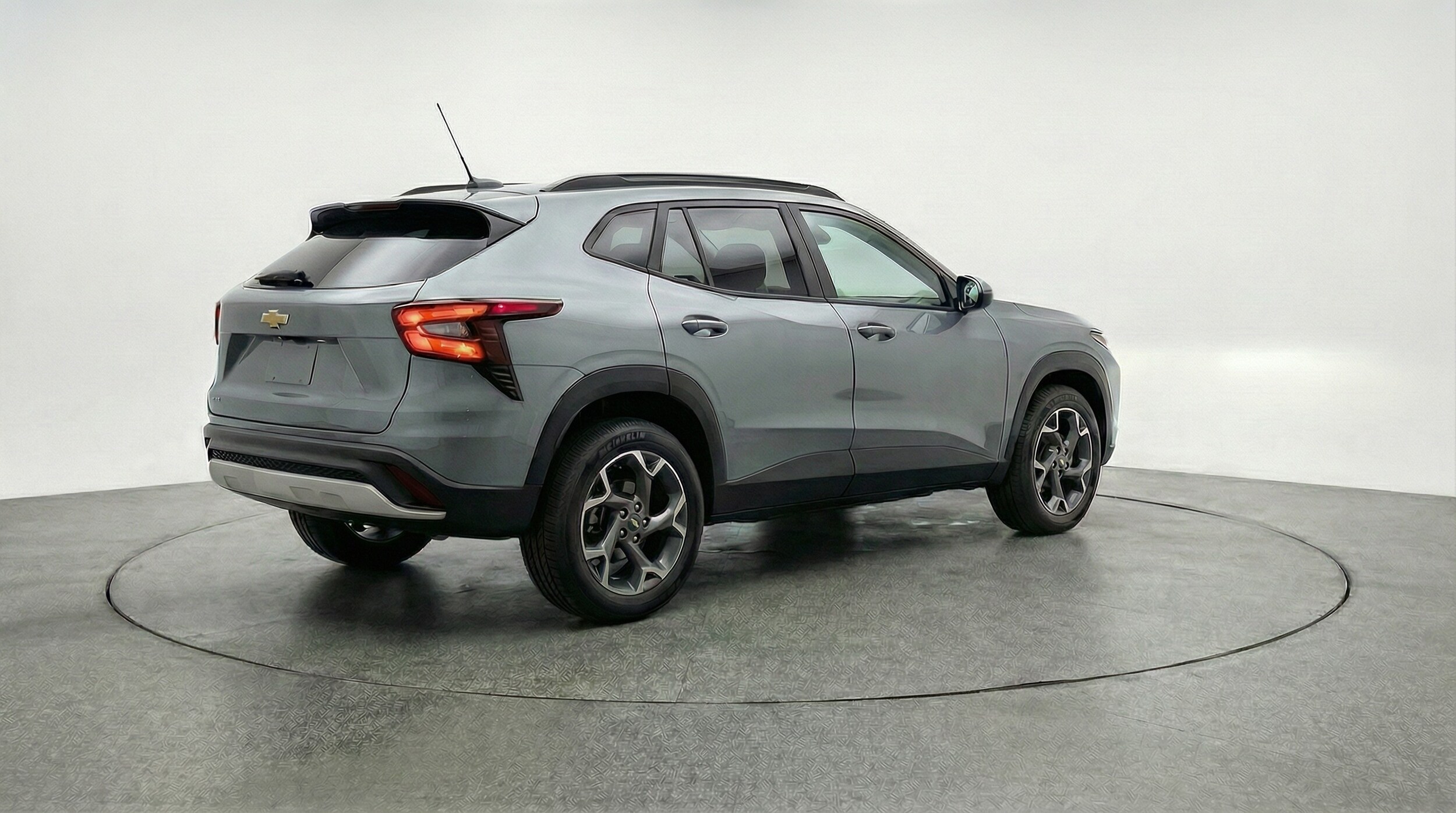 Thumbnail: 2025 Chevrolet Trax - 7