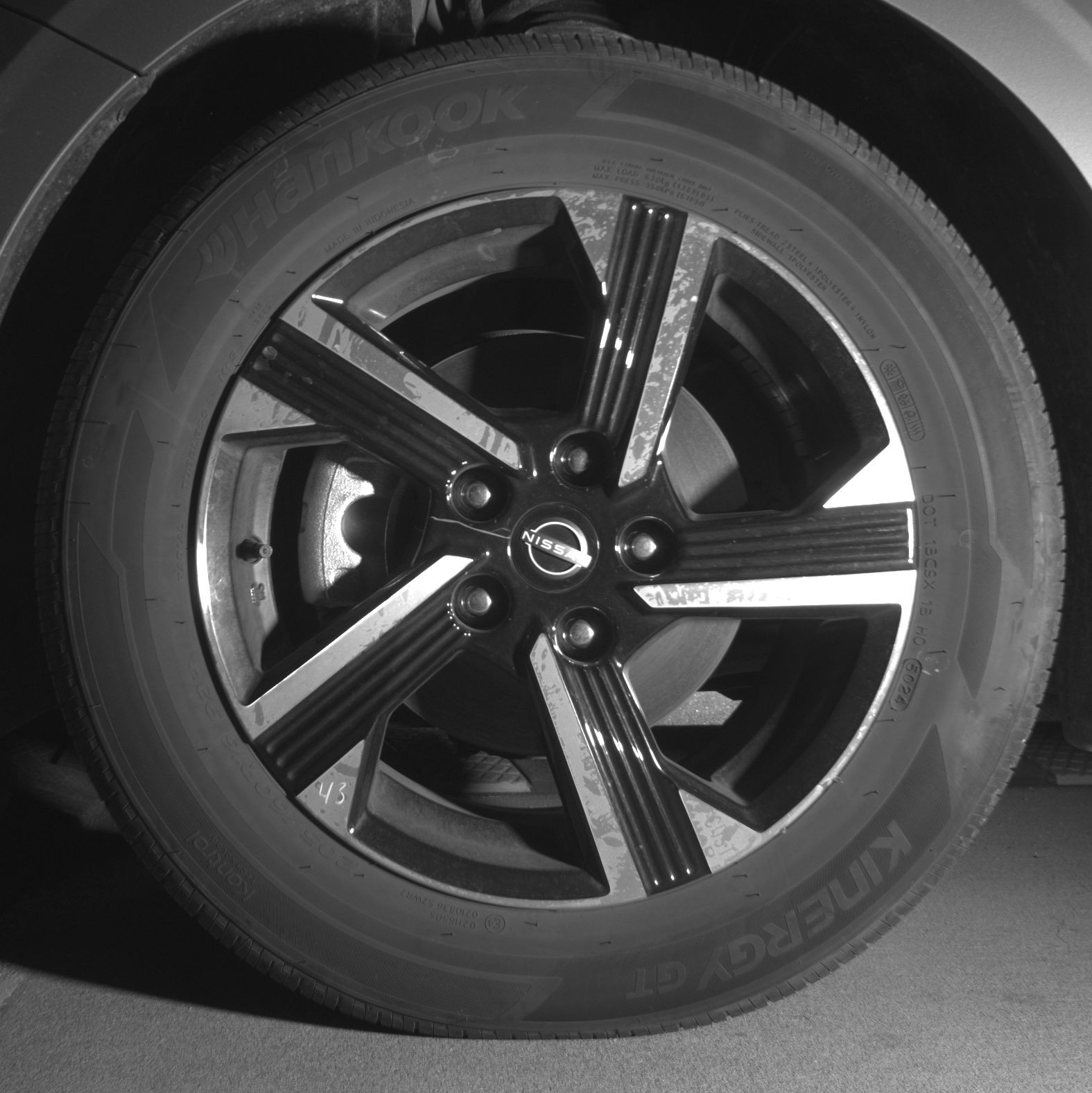 Thumbnail: 2025 Nissan Sentra - 9