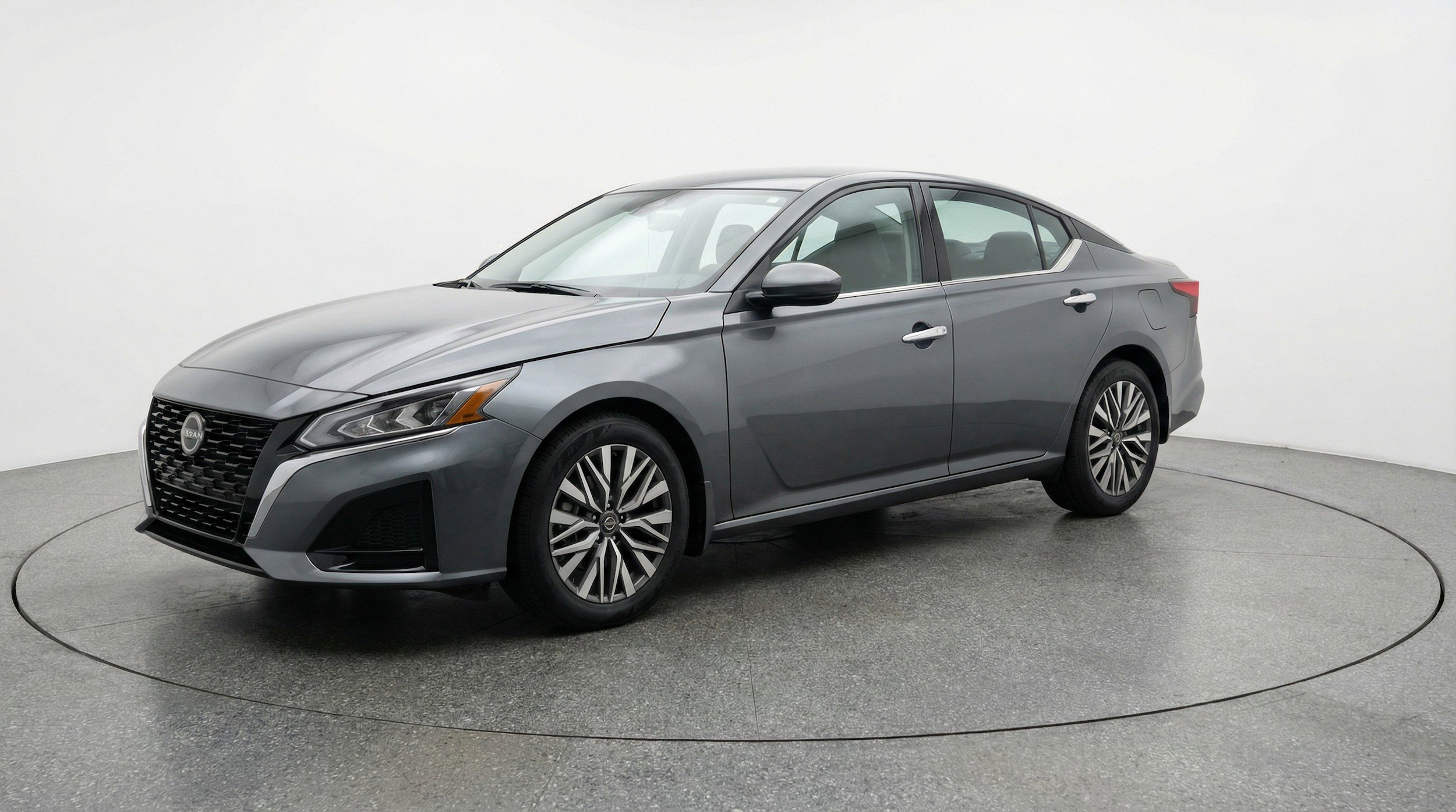 Thumbnail: 2025 Nissan Altima - 3