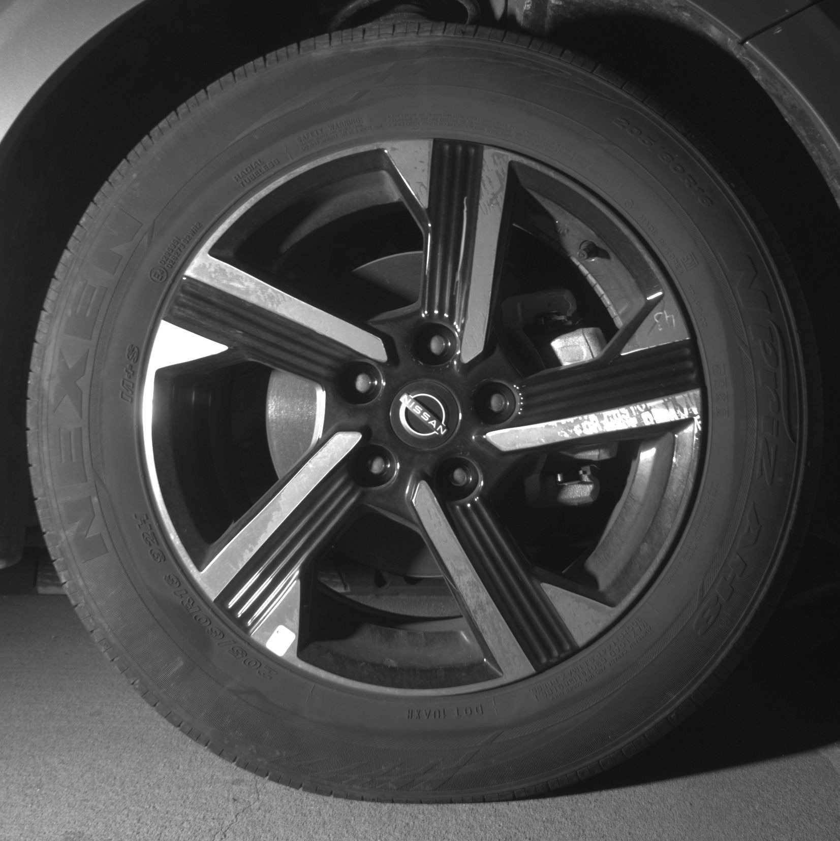 Thumbnail: 2025 Nissan Sentra - 10