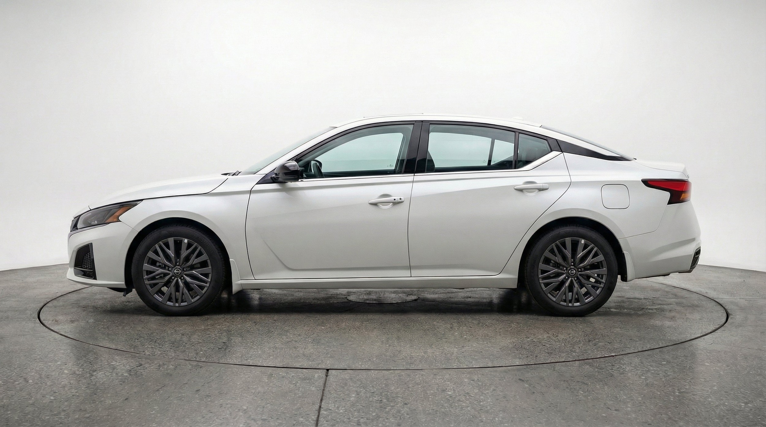 Thumbnail: 2026 Nissan Altima - 5